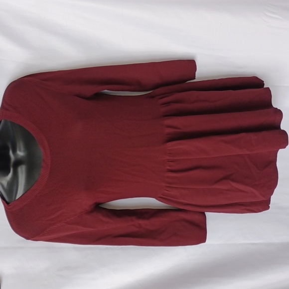 Joseph A. Burgandy Lightweight Size M 65% Viscose 35% Nylon Skirted Sweater - Picture 1 of 7
